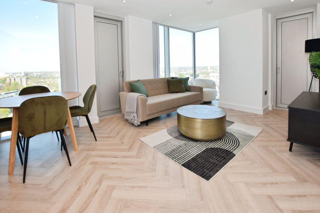 Property photo 1 of 33 Picture No. 20