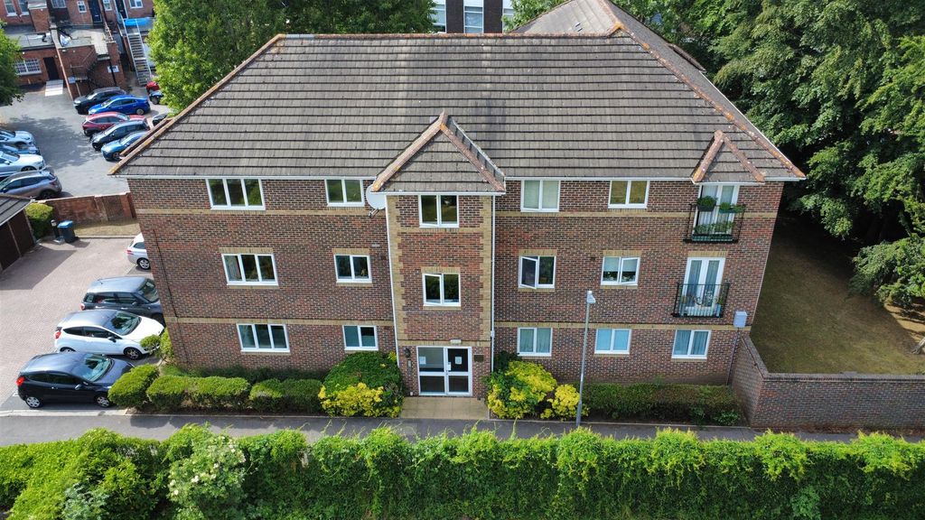 Property photo 2 of 11 Dji_Fly_20260528_155408_718_1779980121585_Photo_Op