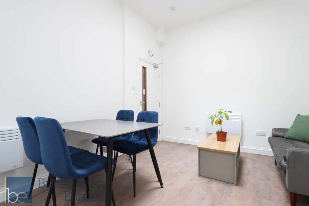 Property photo 2 of 6 Dining/Living Area