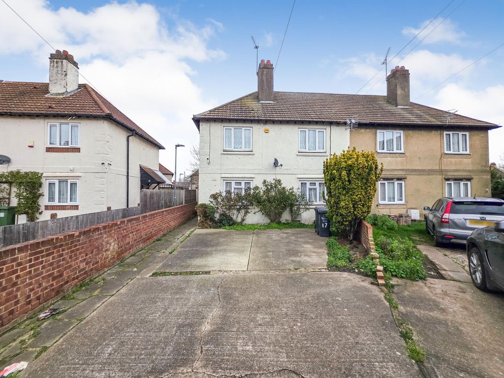 Property photo 1 of 13 Front (Exterior)