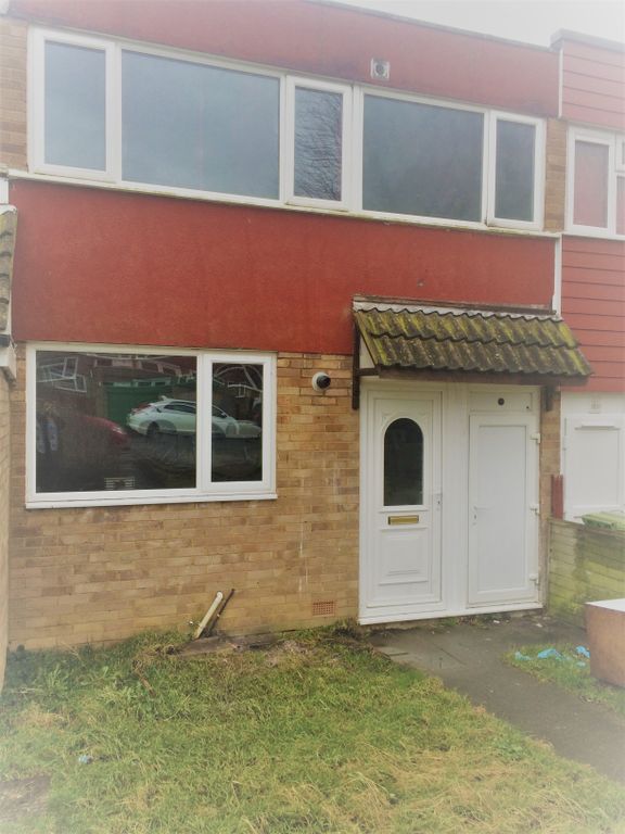 Property photo 1 of 4