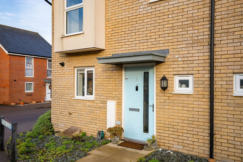 Property photo 1 of 22