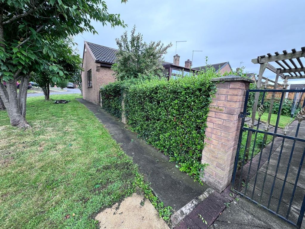 Property photo 3 of 16