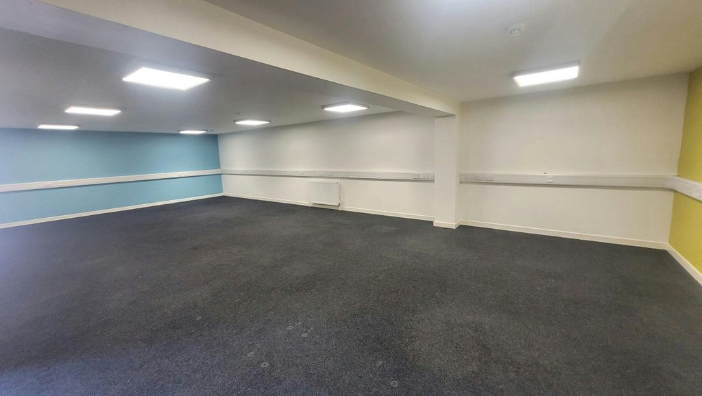 Property photo 2 of 14 Image 2