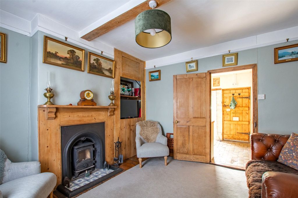 Property photo 3 of 15 Picture No. 24