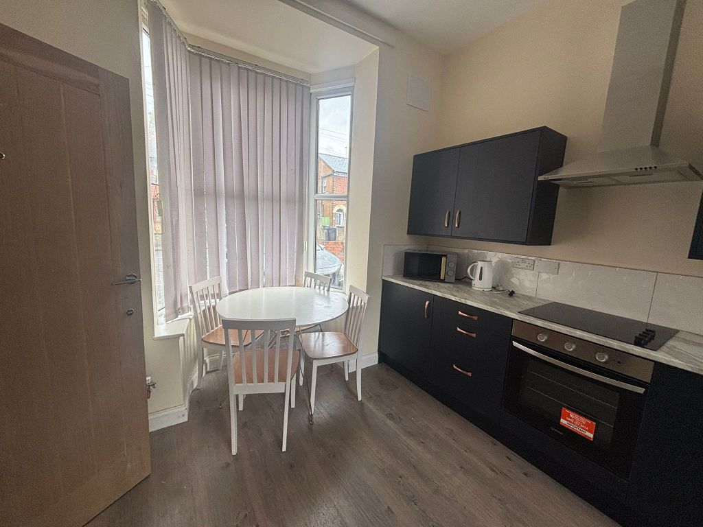 Property photo 1 of 5 Dining