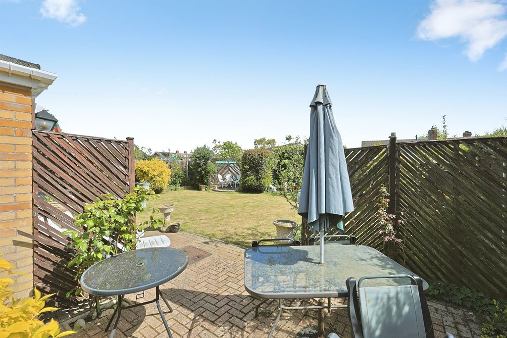 Property photo 3 of 16