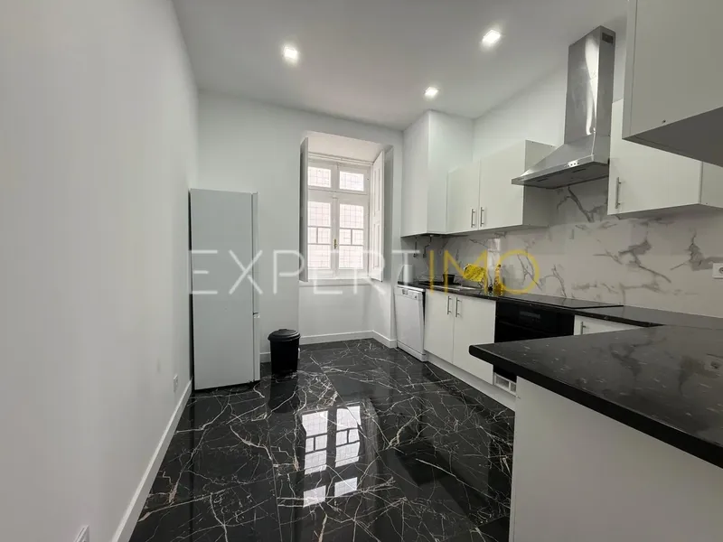 Property photo 2 of 13 Img 1