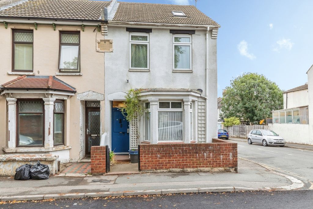 Property photo 1 of 18 Pbox-Img.Jpg