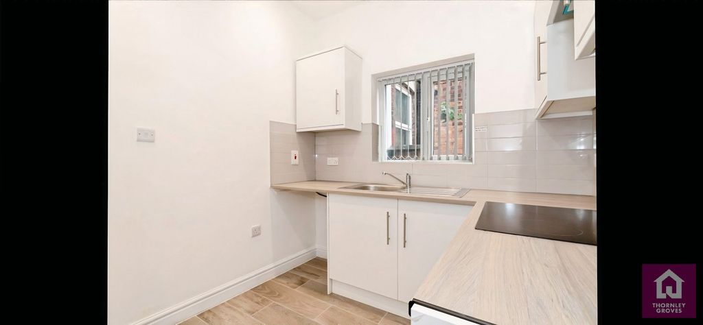 Property photo 3 of 12 Picture No. 12