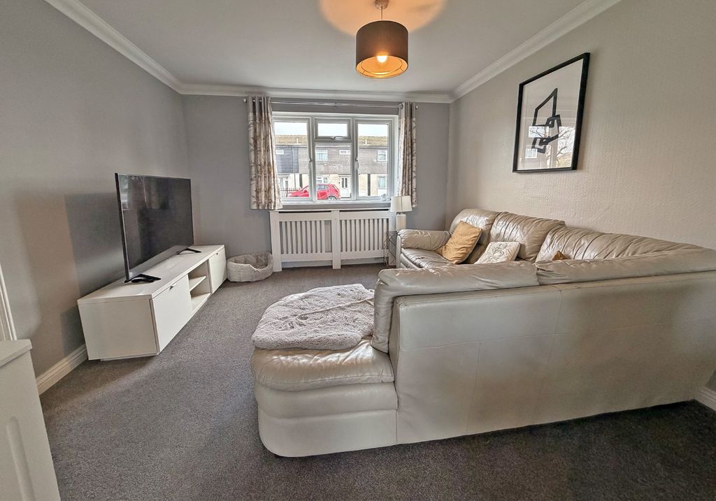 Property photo 2 of 12 4791362