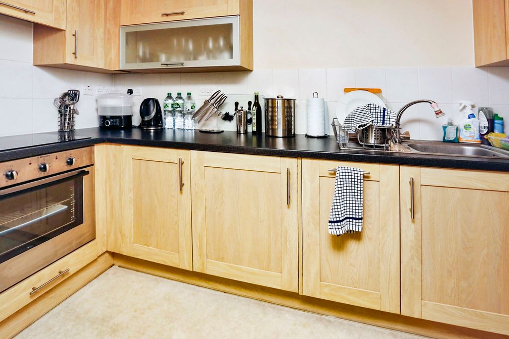 Property photo 3 of 9