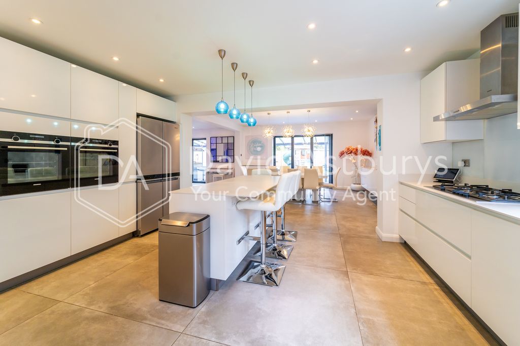 Property photo 1 of 32 Ndb00487