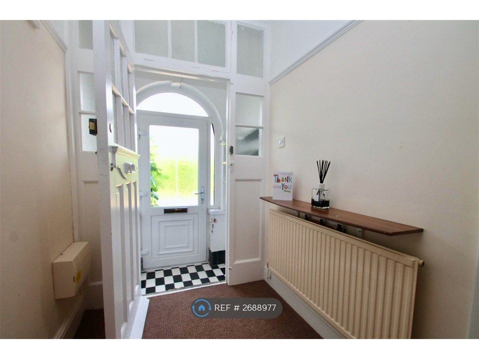 Property photo 3 of 21