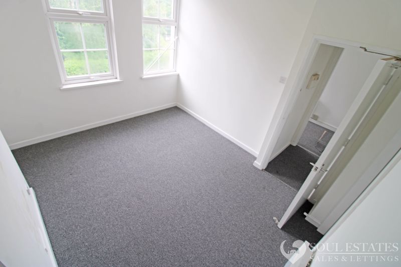 Property photo 2 of 10 Lounge