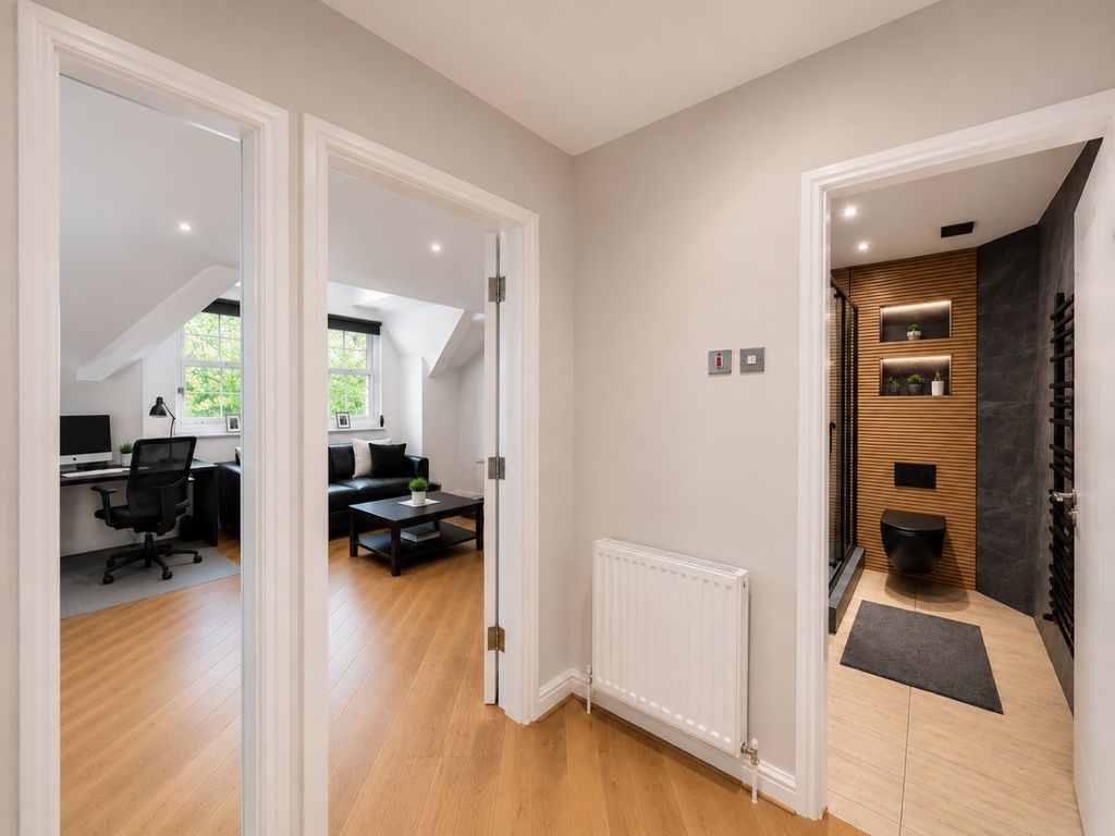 Property photo 3 of 9 5200885