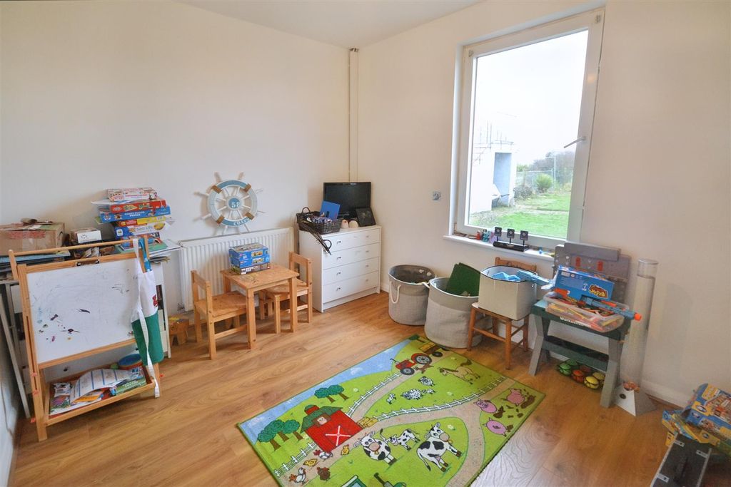 Additional image 15 of 4 bed detached bungalow for saleWaterston Road, Milford Haven SA73