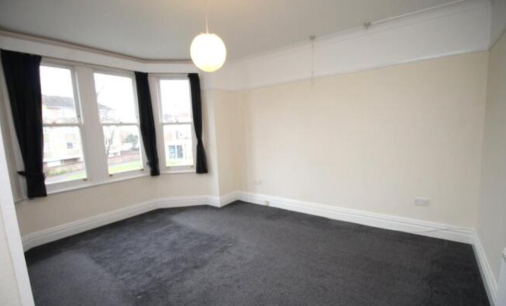Property photo 2 of 3