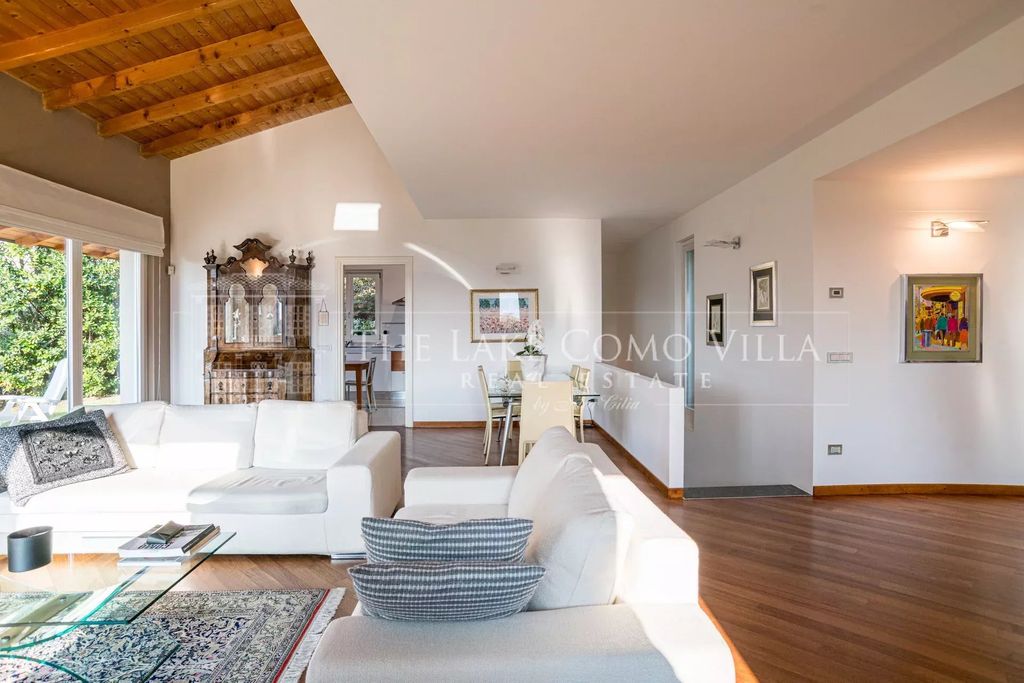 Property photo 3 of 48