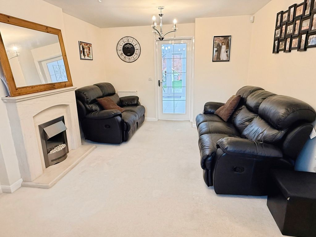 Property photo 3 of 24