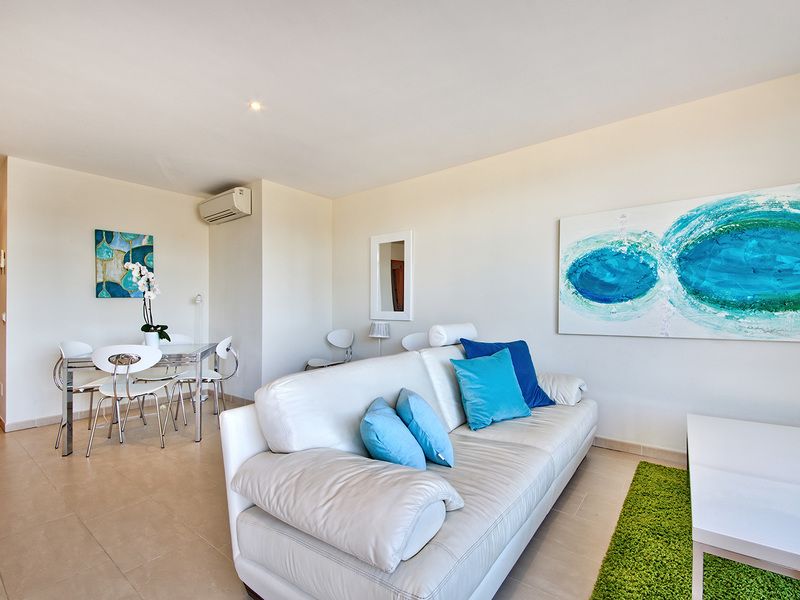 Property photo 2 of 10 002.Jpg