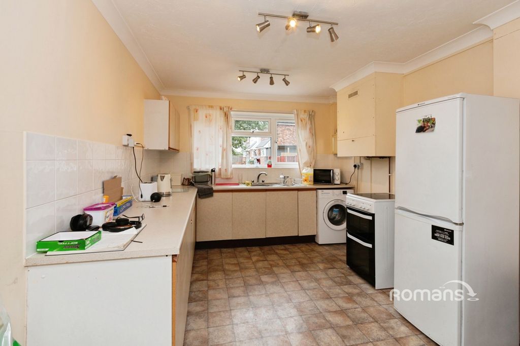 Property photo 3 of 7 Pbox-Img.Jpg