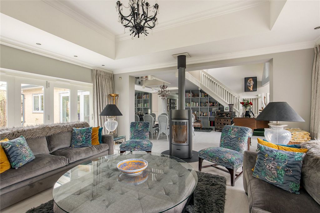 Property photo 2 of 19 Picture No. 42