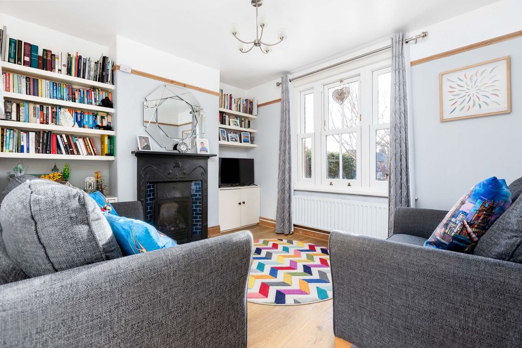 Property photo 2 of 14