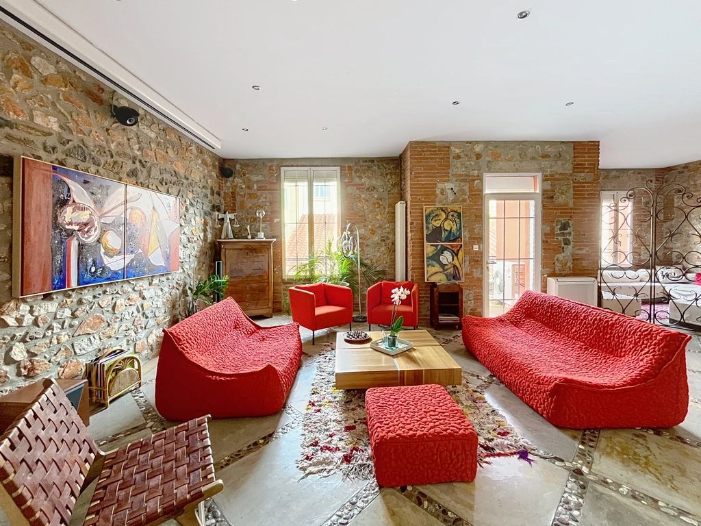 Property photo 1 of 21