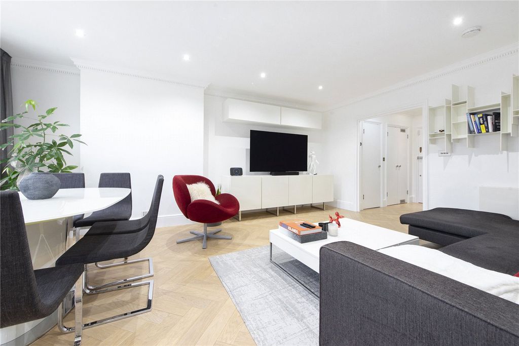 Property photo 2 of 14 Picture No. 23