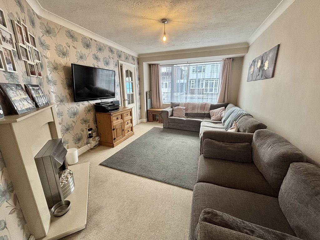 Property photo 3 of 14 Not Specified