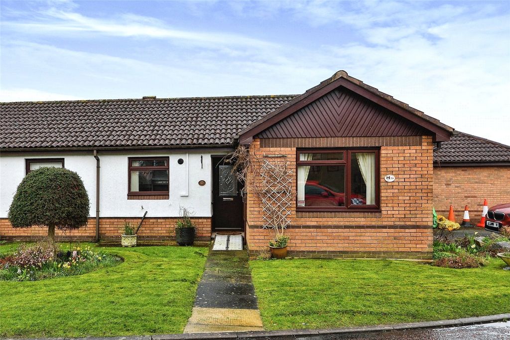 Property photo 1 of 16 Front