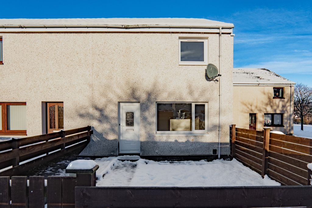 Property photo 1 of 21