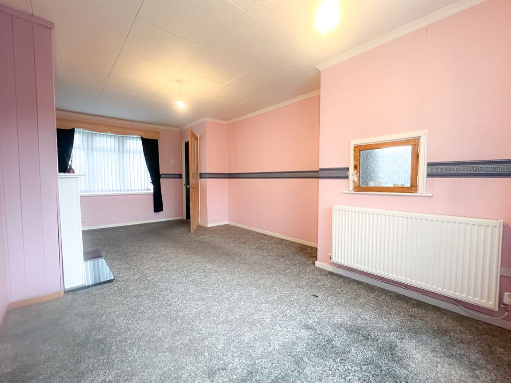 Property photo 2 of 11 Overdale Ewemove Middlesbrough