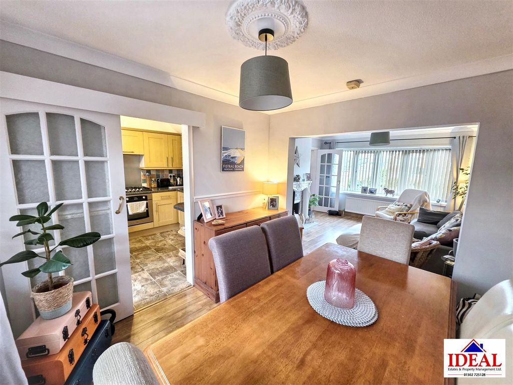 Property photo 2 of 19 1000032389.Jpg