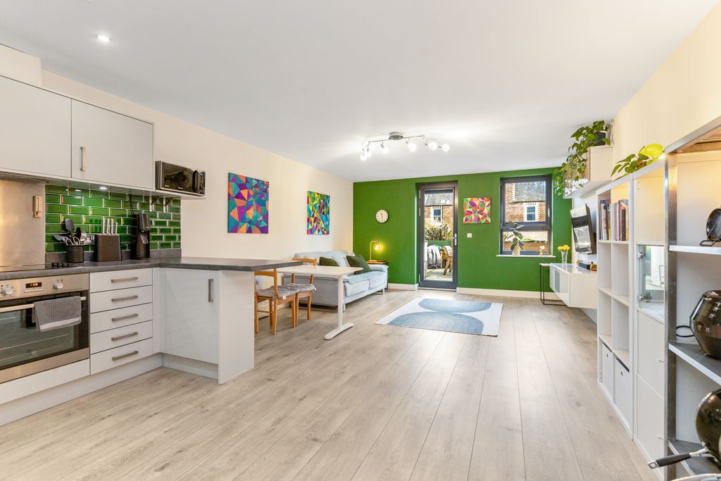 Property photo 2 of 19 Property Image 2