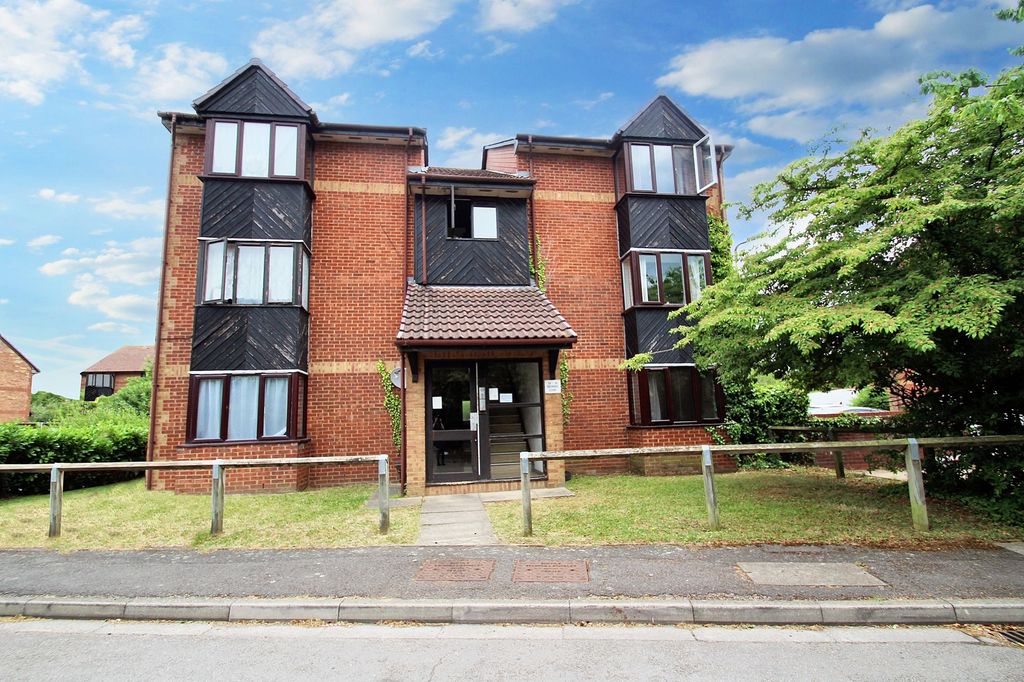 Property photo 1 of 6