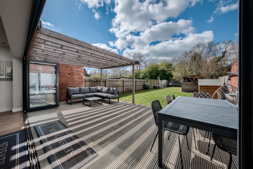 Property photo 3 of 20 Xt5A7633-Hdr(3)