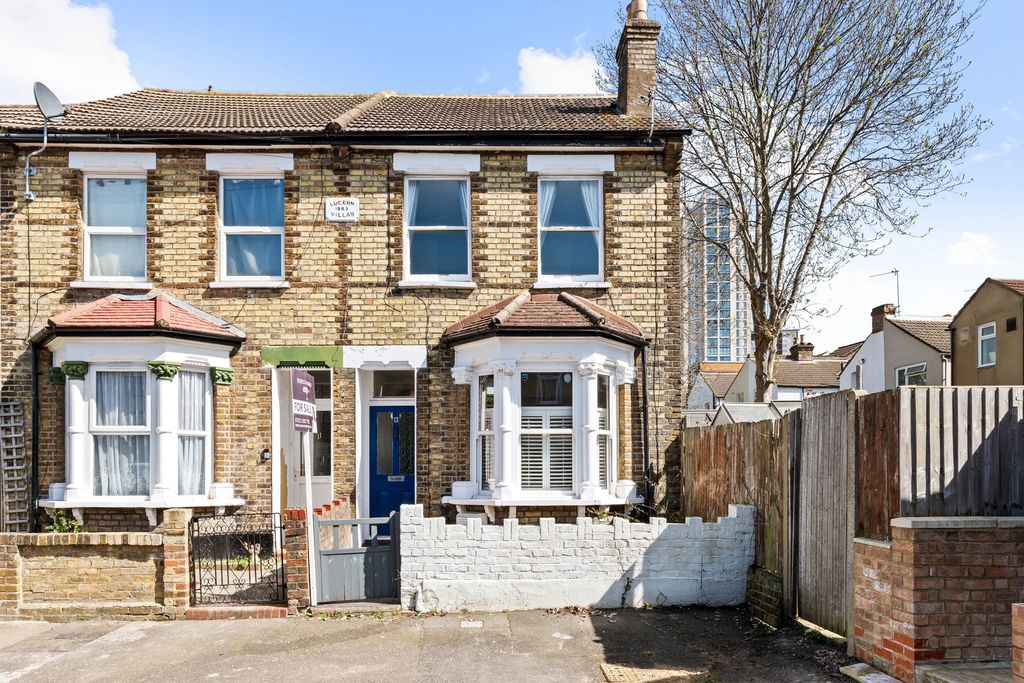 Property photo 1 of 14