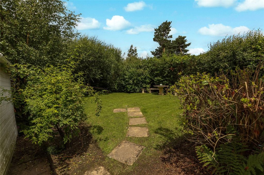 Property photo 3 of 21 Picture No. 19