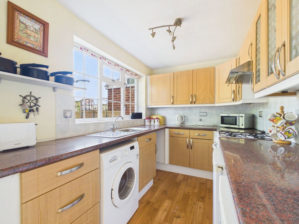Property photo 3 of 13