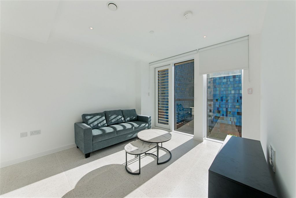 Property photo 1 of 13 Reception