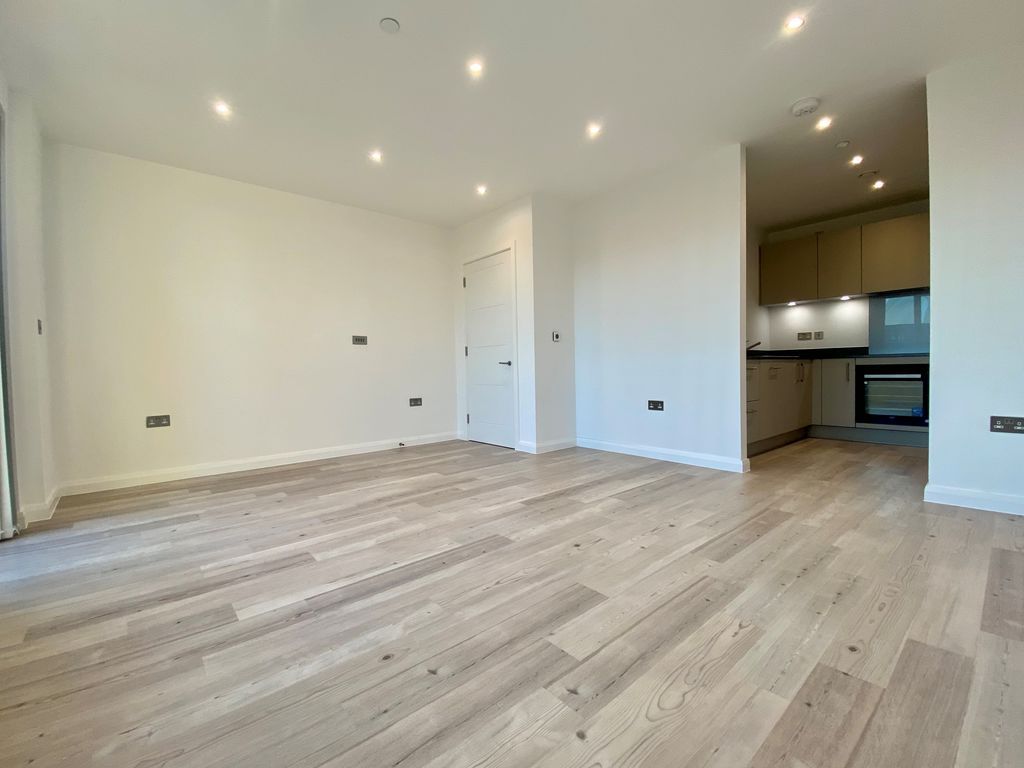 Property photo 3 of 7 Photo 5