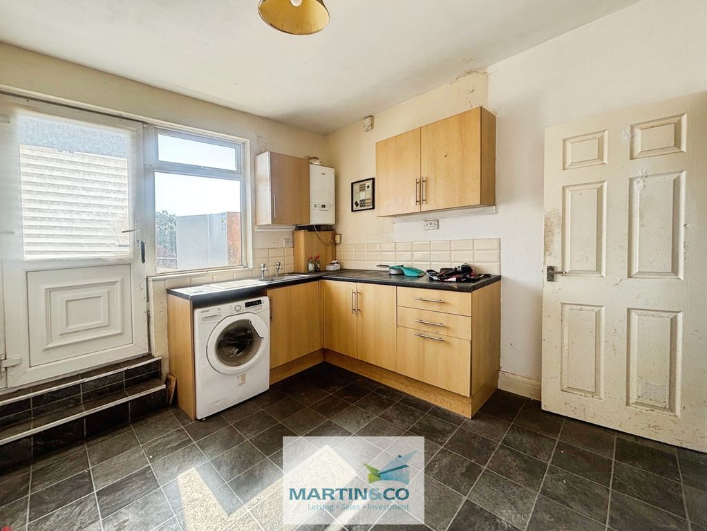 Property photo 2 of 13 7Af6c6B2-D-41Fb-9F13-957Cb41Ceb4B-9621-000002B7B6F