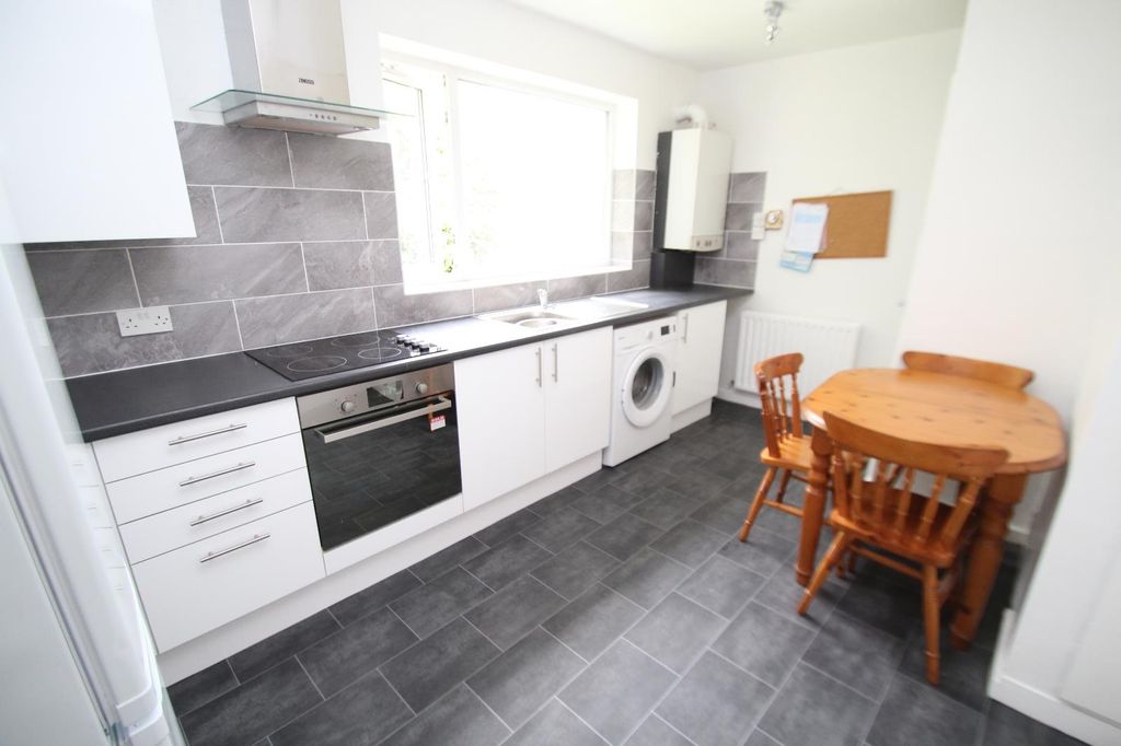 Property photo 3 of 6 0 General