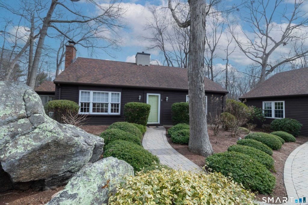 Property photo 1 of 31