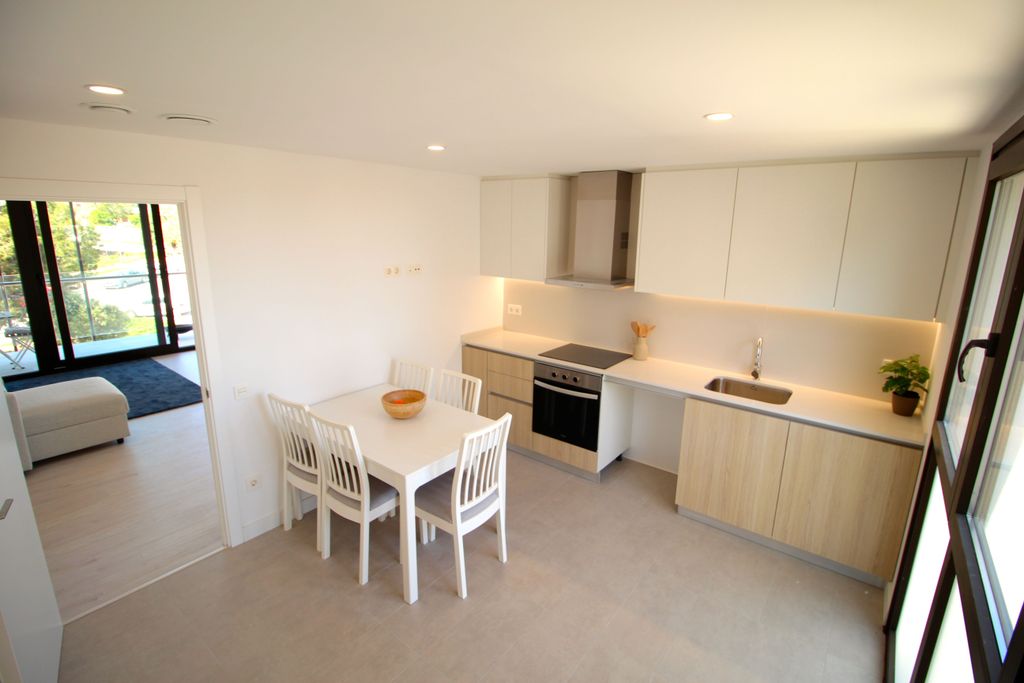 Property photo 1 of 26