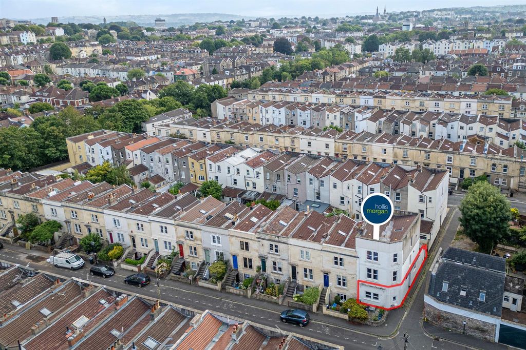 Property photo 2 of 29 2A, Stanley Road Redland, Bristol Bs6 6Nw | Leaseh
