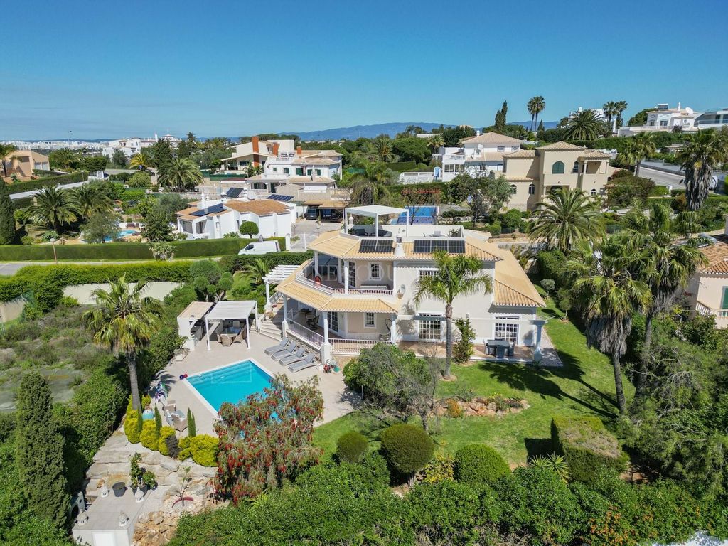 Property photo 2 of 30