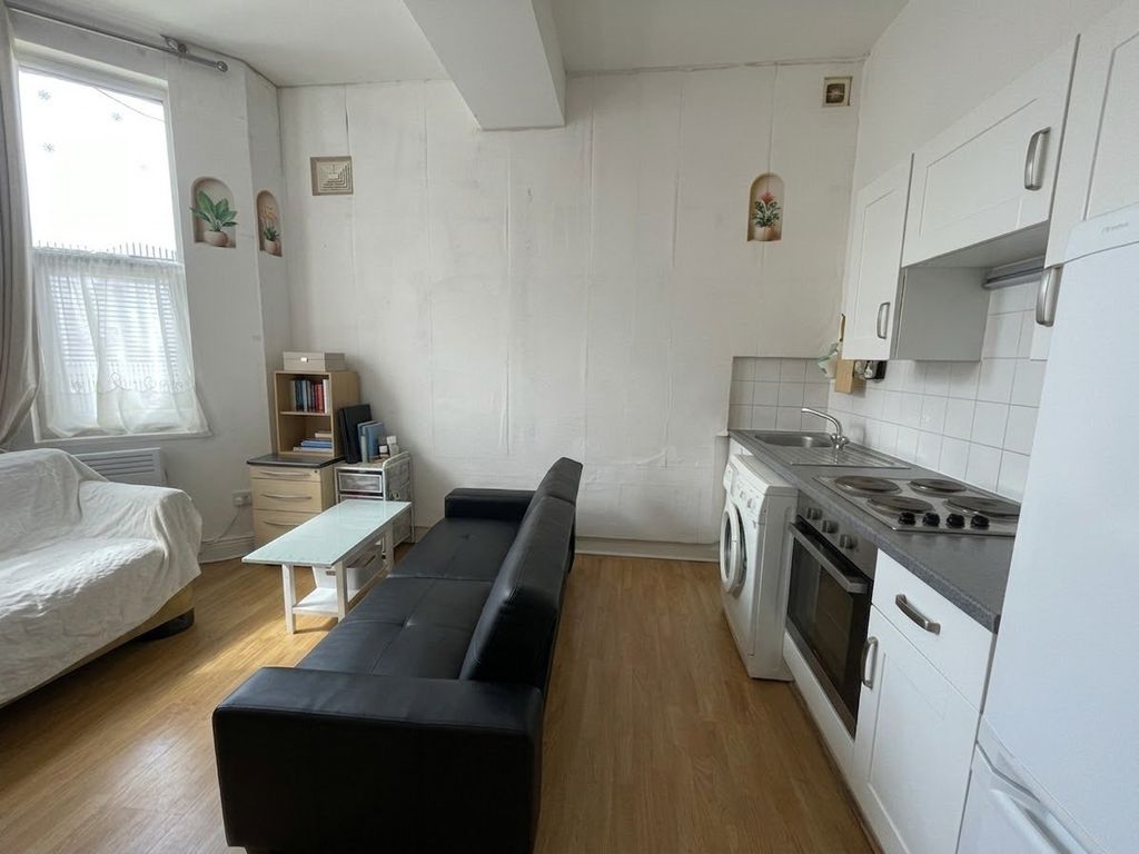 Property photo 2 of 4 Gallery